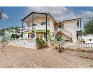 Exterior view of House or chalet for sale in El Vendrell  with Heating, Private garden and Terrace