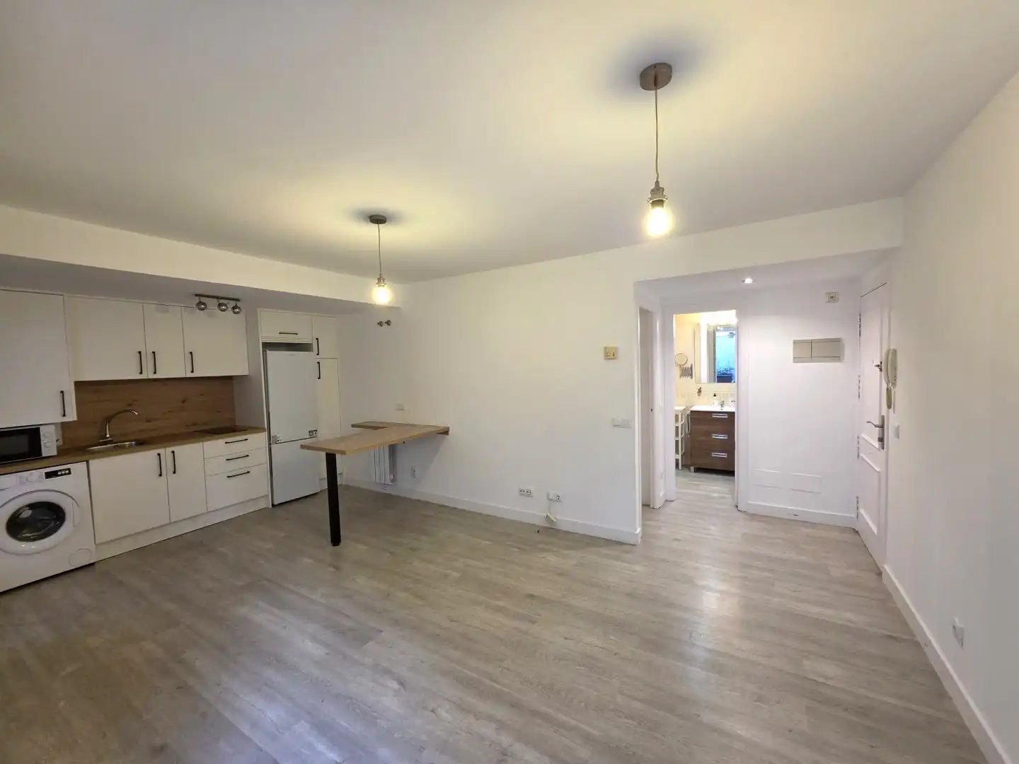 Piso de alquiler en Del Chaparral, Centro Urbano