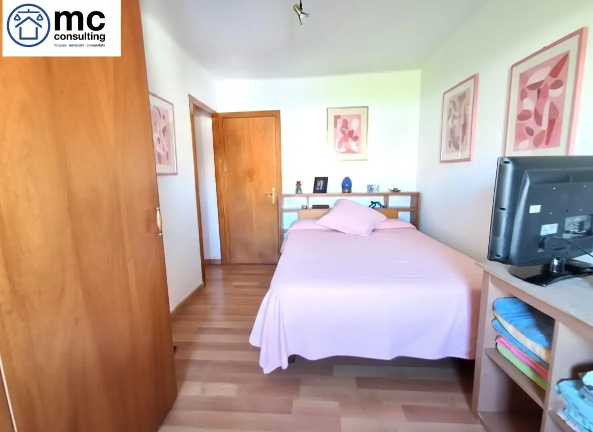 Dormitori de Pis en venda en Granollers amb Aire condicionat, Calefacció i Parquet