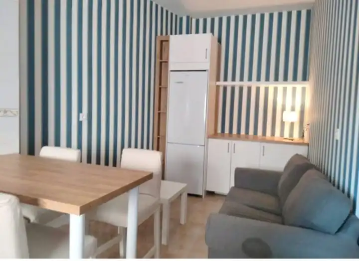 Wohnung zur Miete in Calle Gran Vía de Colón 33, imagen 2