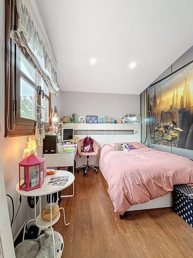 Habitación de Casa o chalet en venta en Albolote con Aire acondicionado, Calefacción y Jardín privado