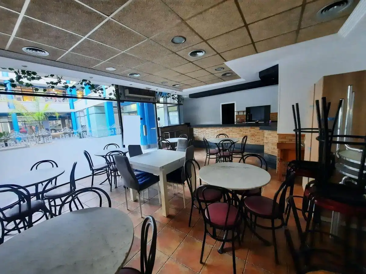 Local en venta en Centre