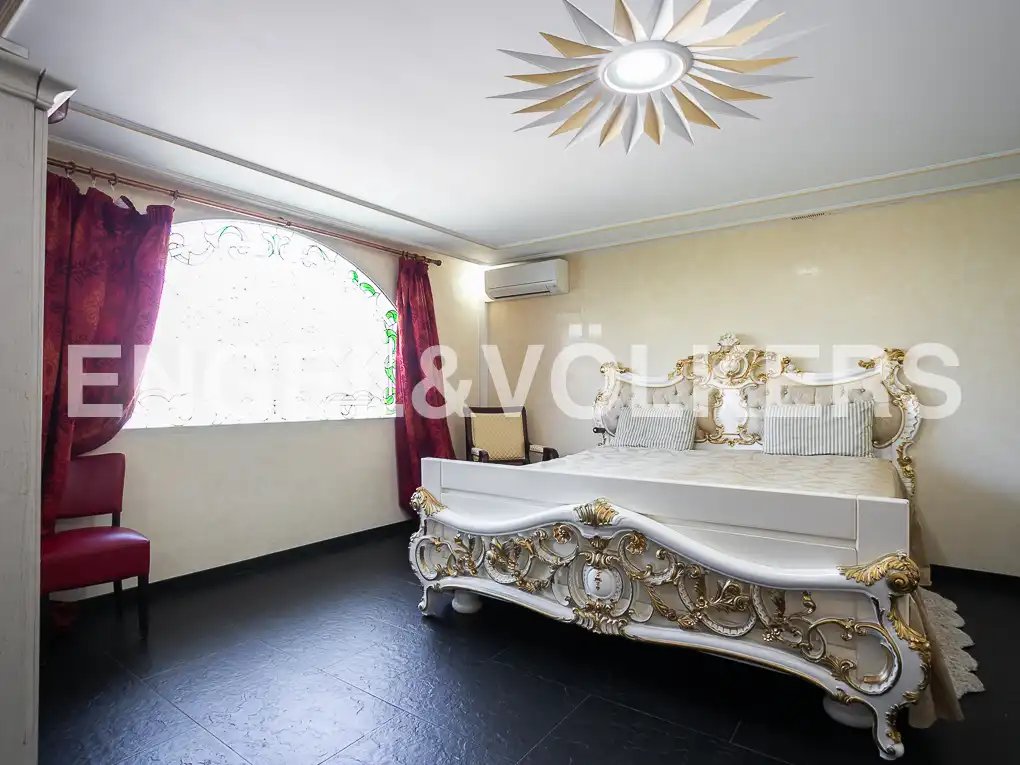 Habitación de Casa o chalet en venta en Picanya con Aire acondicionado, Calefacción y Jardín privado