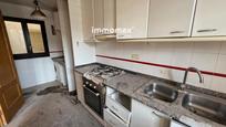 Cuina de Pis en venda en Vallirana amb Terrassa