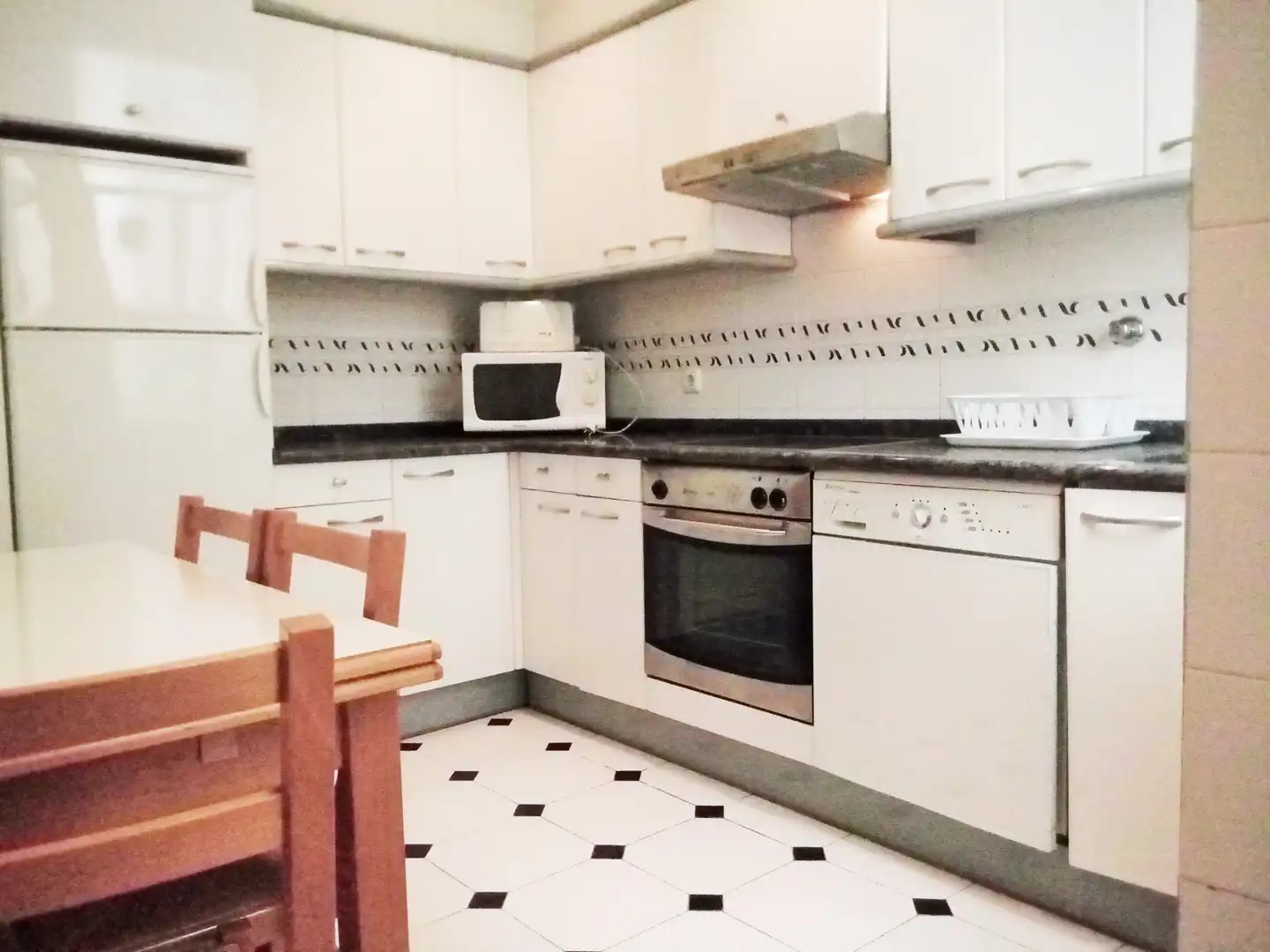 Cocina de Piso de alquiler en Donostia - San Sebastián  con Aire acondicionado, Calefacción y Parquet