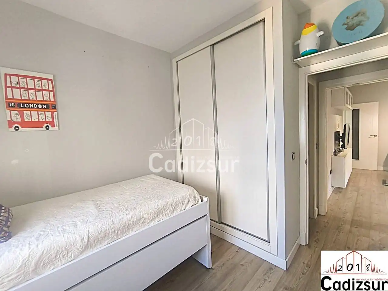 Schlafzimmer von Wohnung zur Miete in Cádiz mit Klimaanlage, Terrasse und Möbliert