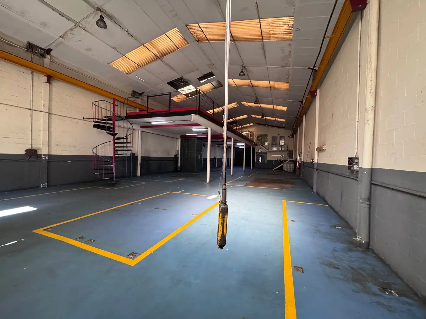 Nave industrielle à louer à Cami de Parets 2