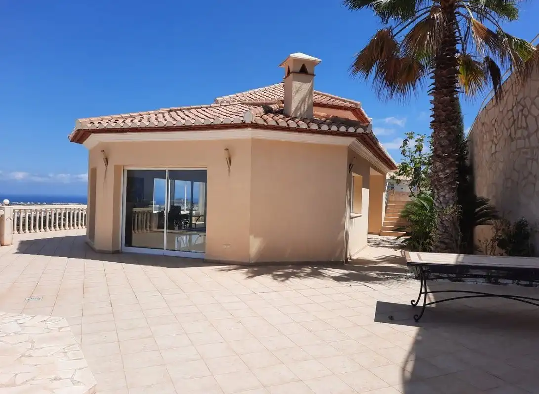 Terrace of Houses for sale in Dénia  with Air Conditioner, Heating and Private garden