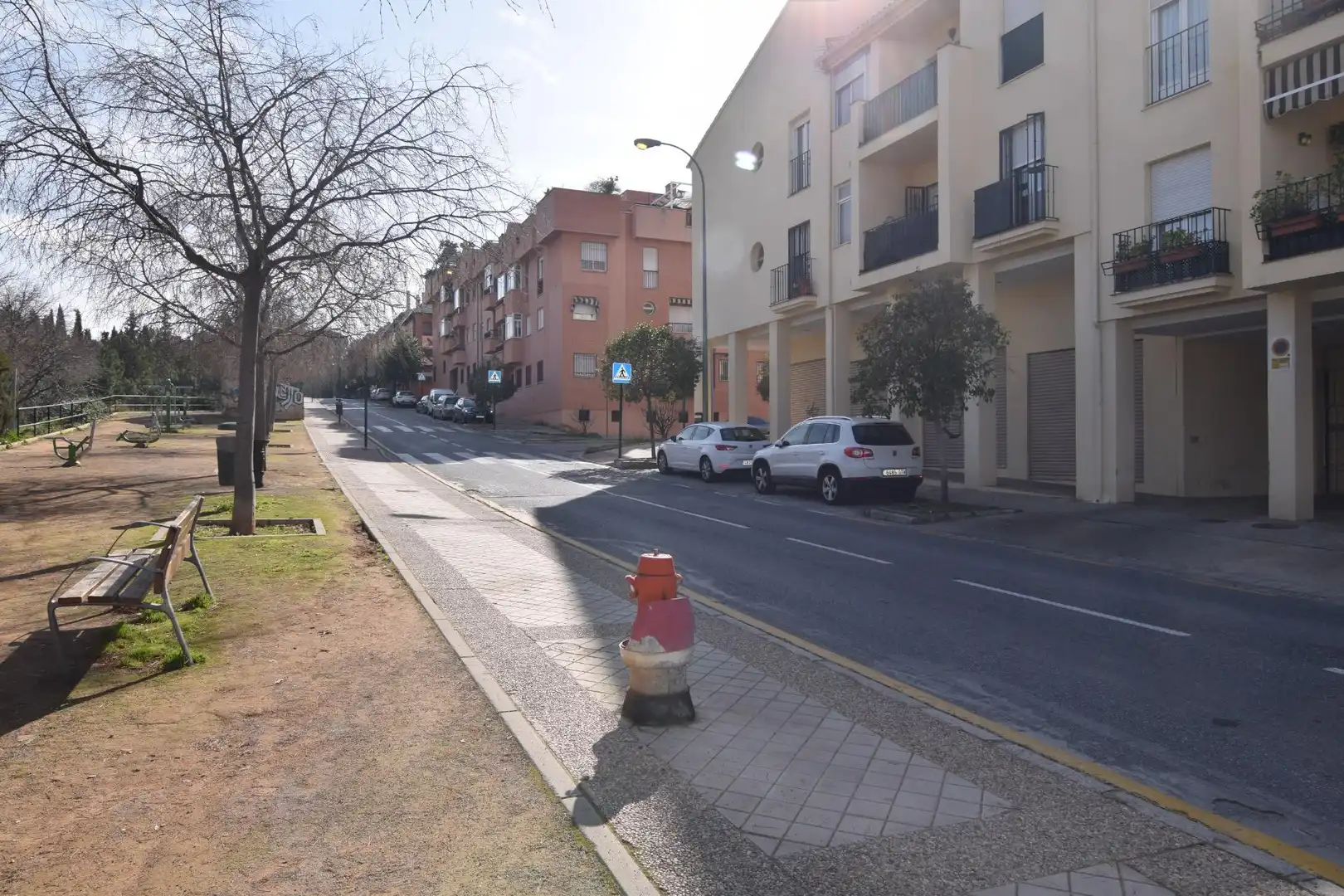 Außenansicht von Garage zur Miete in Granada
