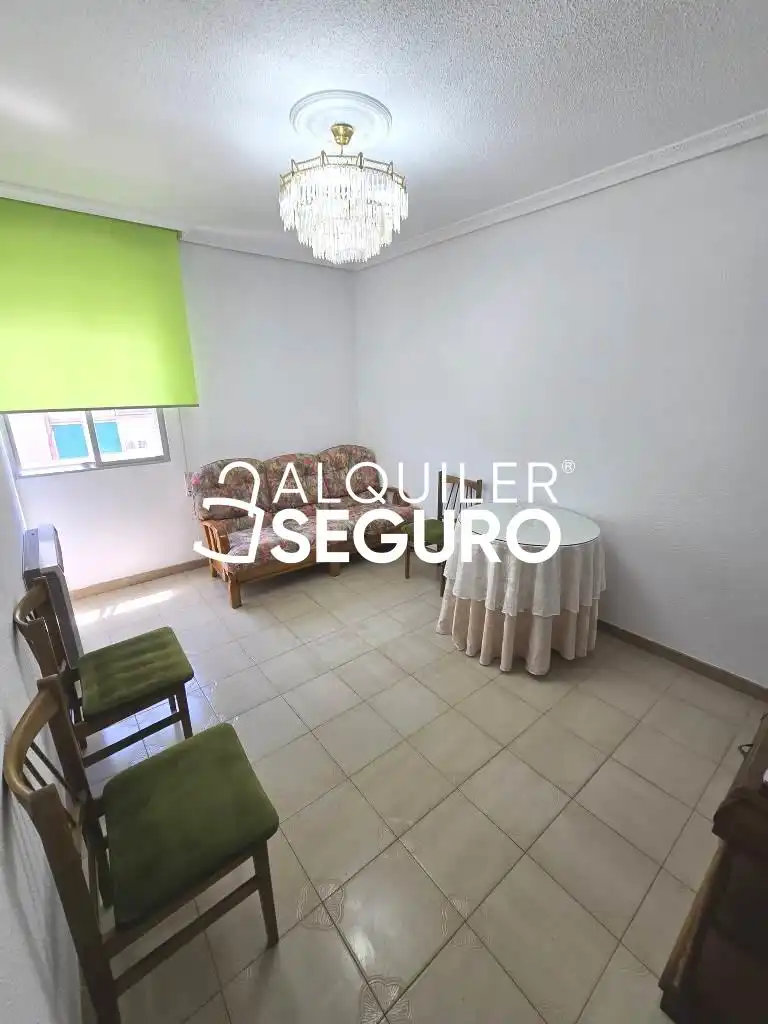 Habitación de Piso de alquiler en Alcalá de Henares con Aire acondicionado, Calefacción y Terraza