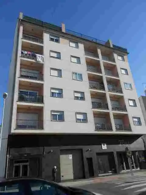Piso con terraza en venta en Rúa Chantada 140