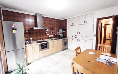 Kitchen of Flat for sale in Soraluze / Plasencia de las Armas  with Furnished