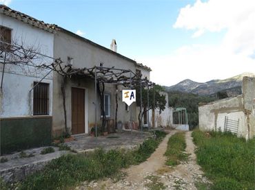 Casa rústica en venda a Fuensanta de Martos