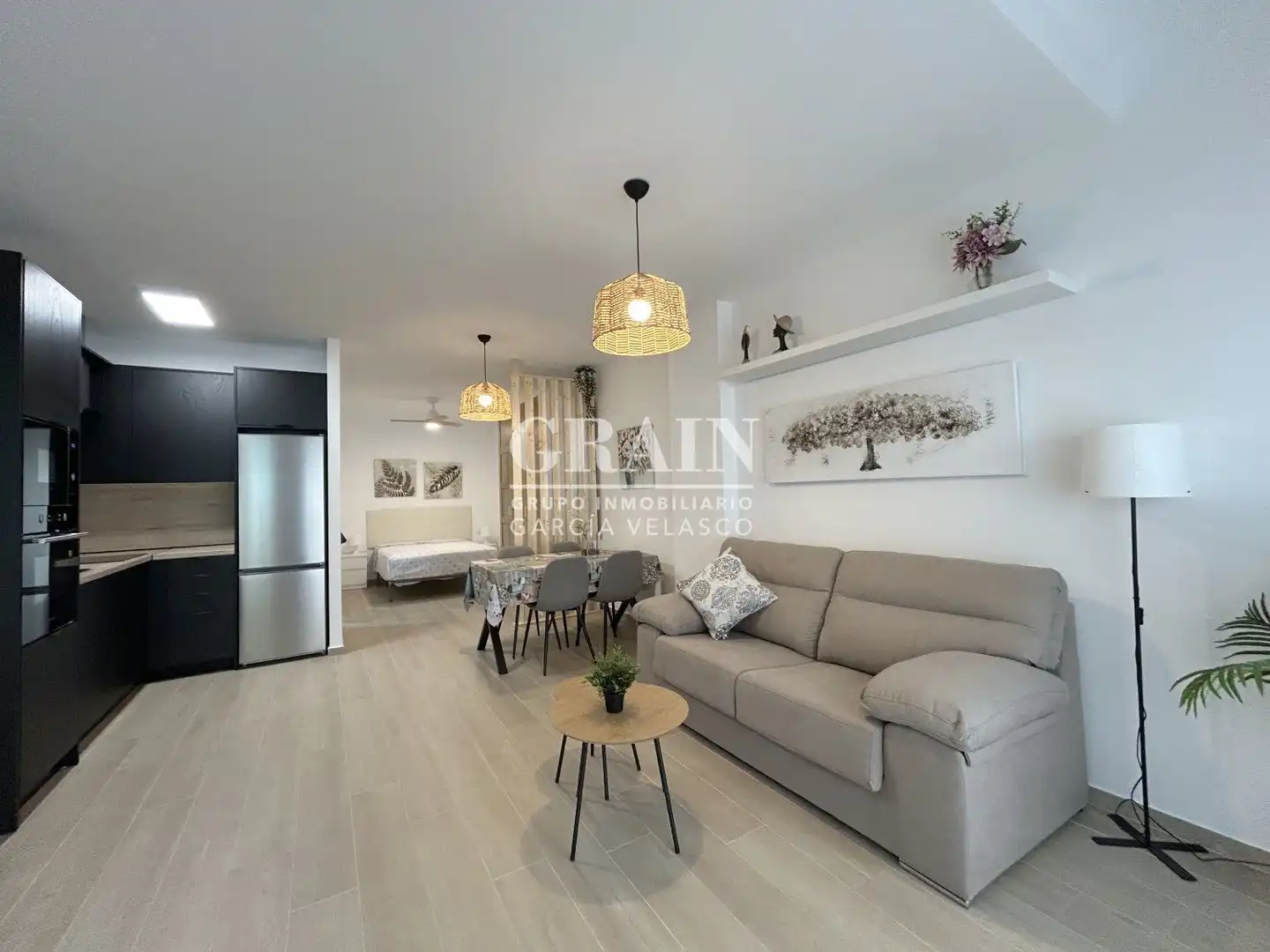 Living room of Apartments for rent in Albacete  with Air Conditioner and Heating