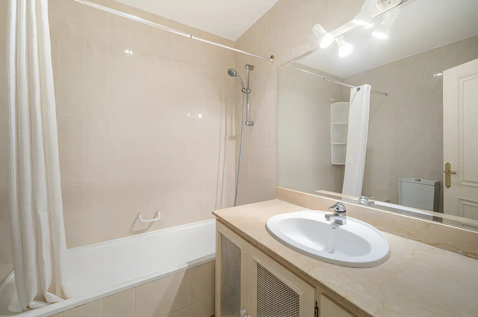 Casa a schiera in vendita a Benahavís pueblo, imagen 16