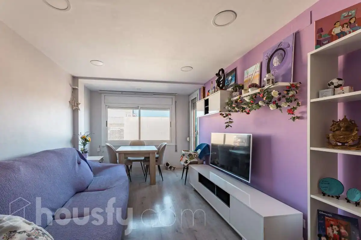 Wohnzimmer von Wohnung zum Verkauf in Rubí mit Klimaanlage, Heizung und Parkett