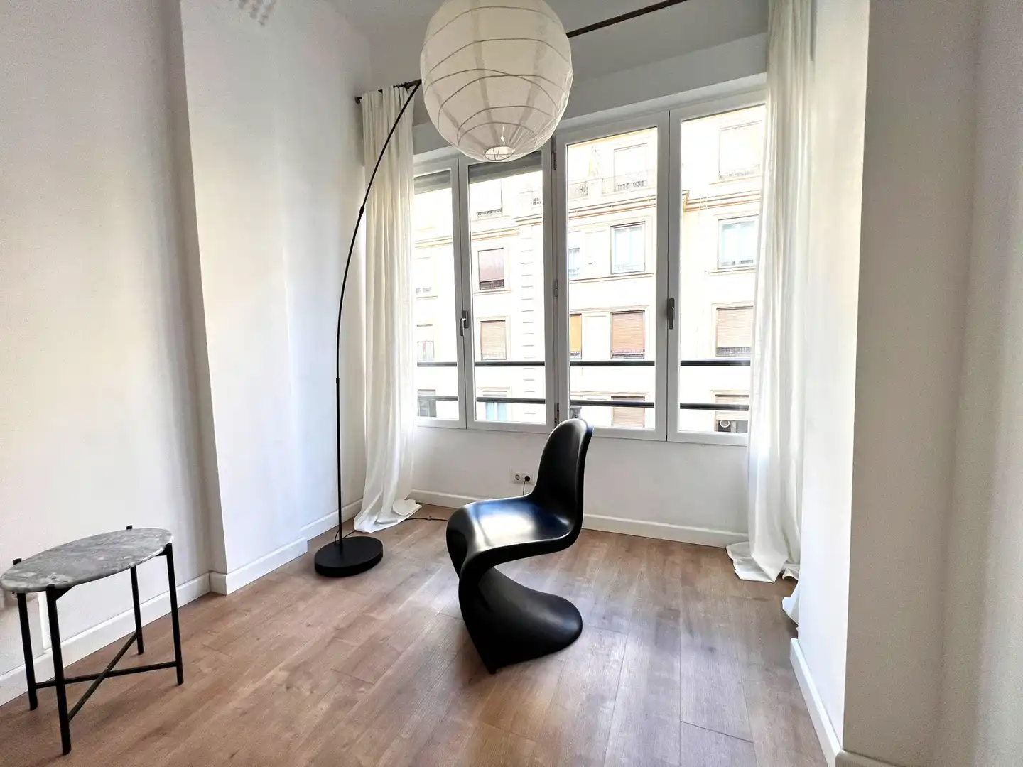 Habitación de Piso de alquiler en Valencia con Aire acondicionado, Calefacción y Amueblado