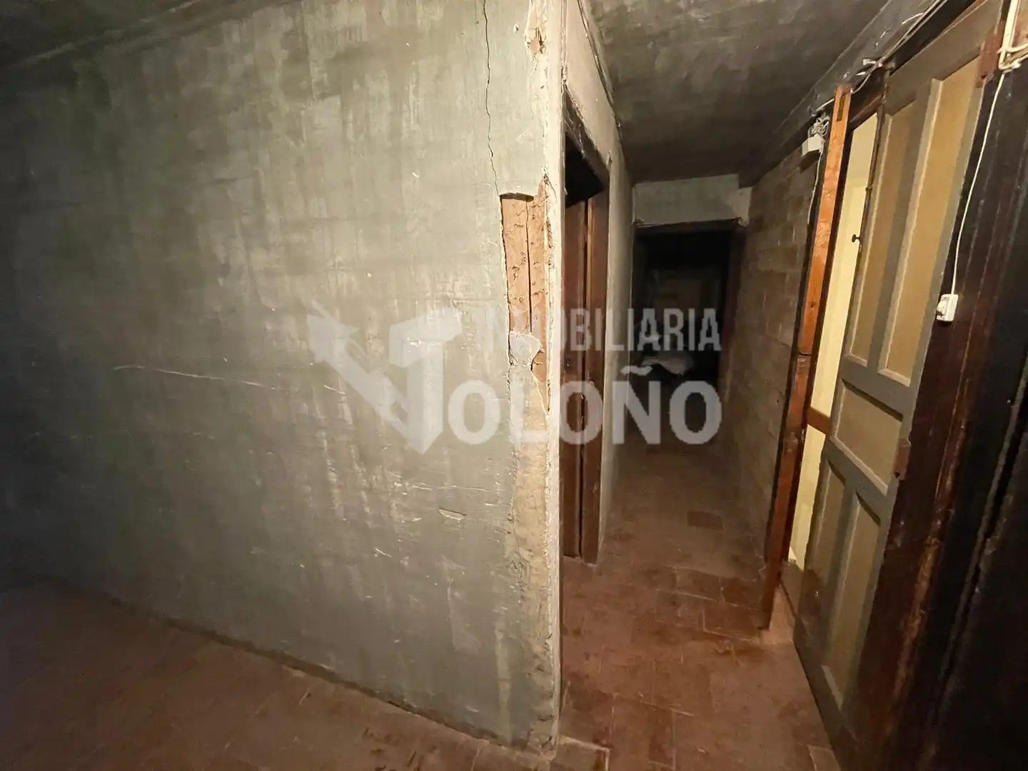 Houses for sale in Cihuri  with Heating, Private garden and Storage room