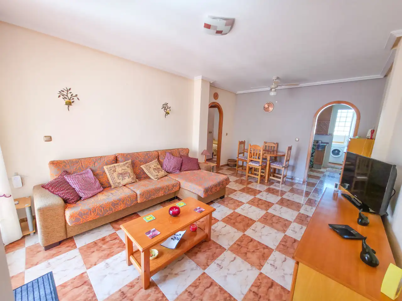 Sala de estar de Apartamento en venta en Orihuela con Amueblado, Horno y Lavadora