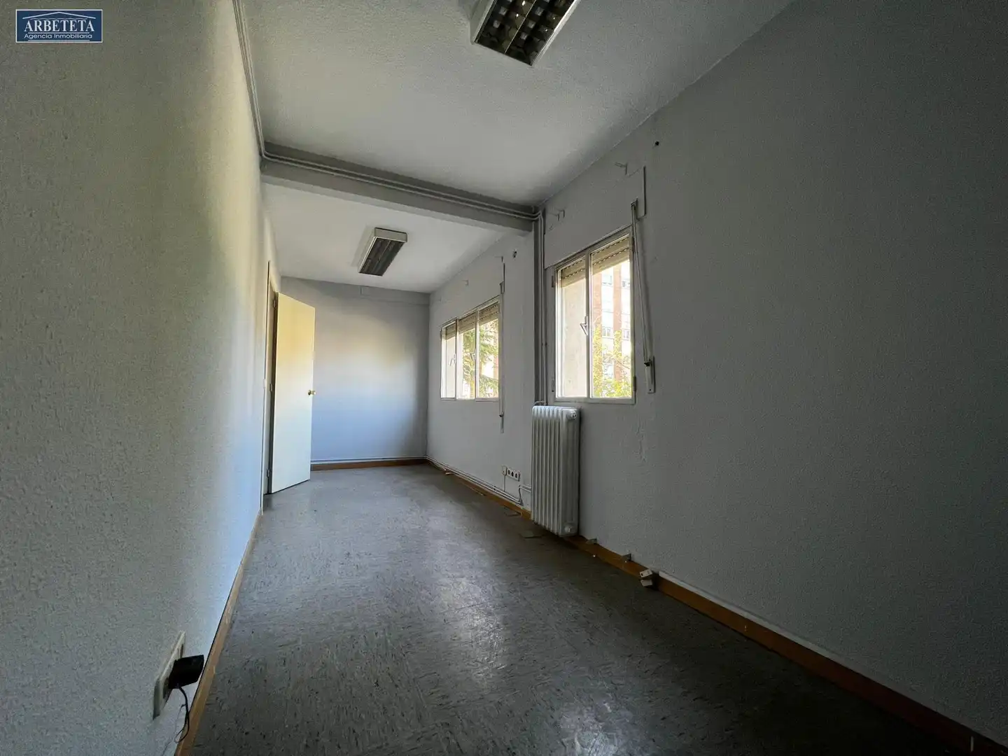 Habitación de Oficina de alquiler en Guadalajara con Calefacción