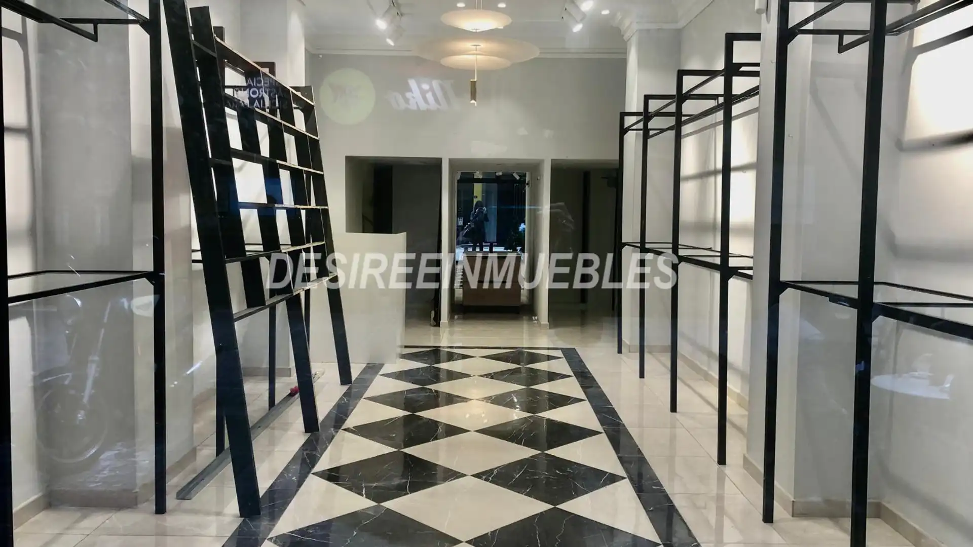 Local en venta en  Valencia Capital con Aire acondicionado y Calefacción