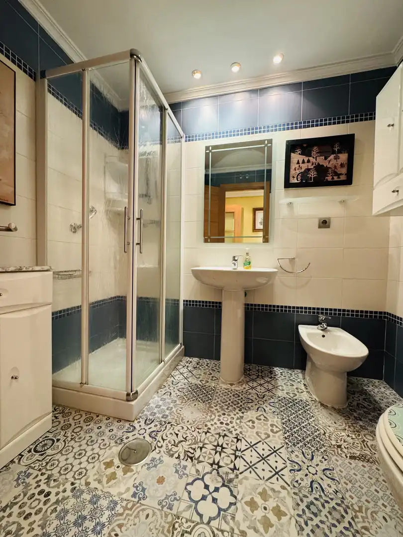 Badezimmer von Wohnung zur Miete in Rivas-Vaciamadrid mit Klimaanlage, Terrasse und Schwimmbad