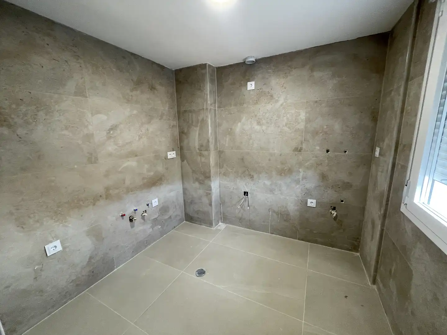 Baño de Piso en venta en Alcázar de San Juan con Aire acondicionado y Terraza