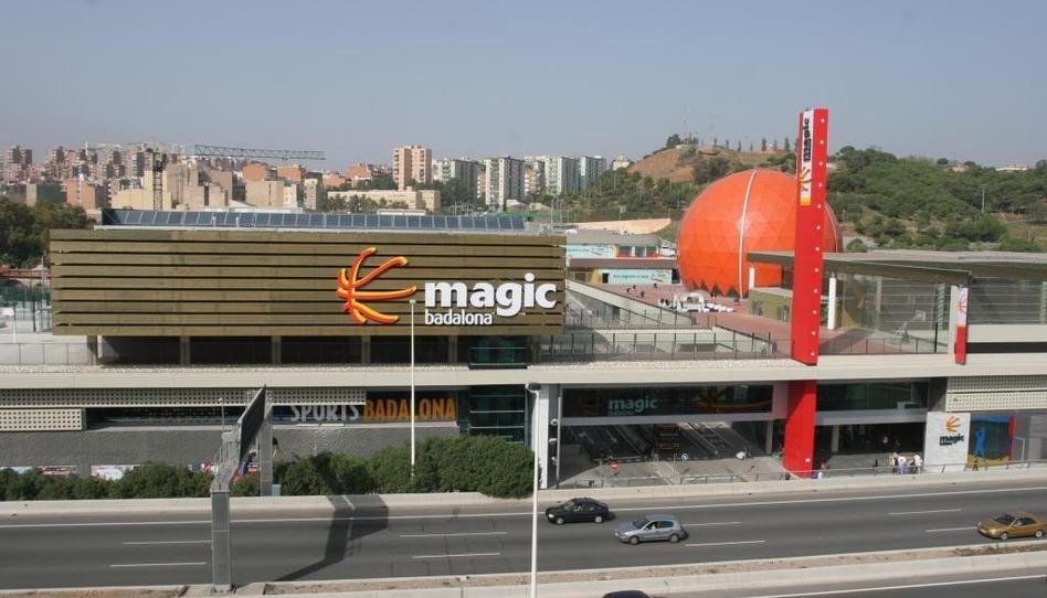 Photo 1 of Building for sale in La Salut, Barcelona