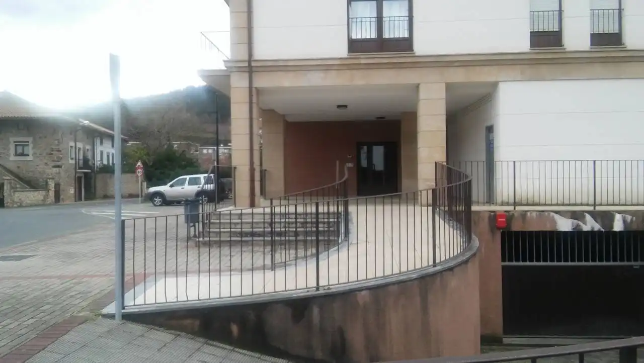 Locale commerciale in affitto a Igorre, imagen 3