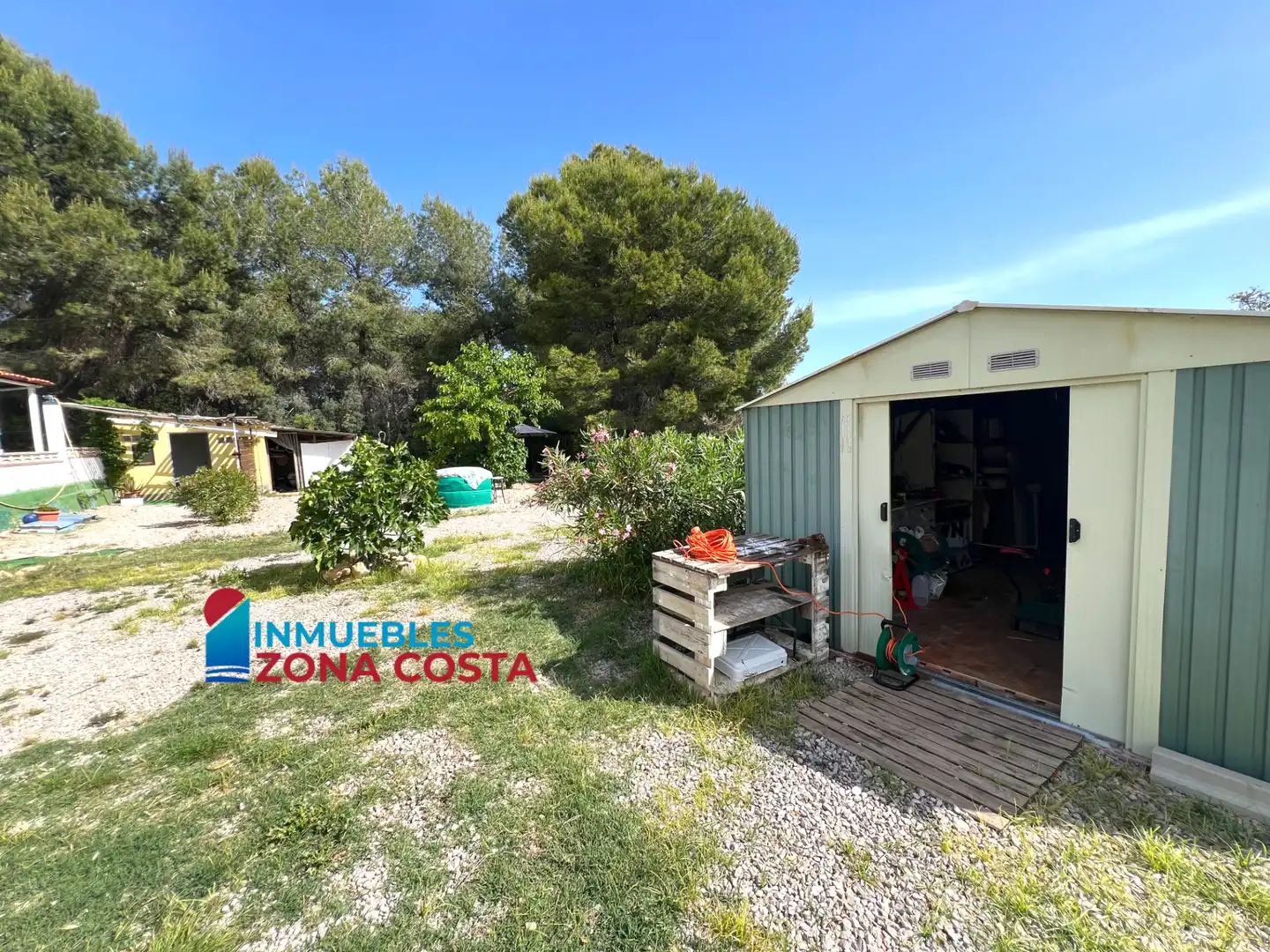 Vista exterior de Finca rústica en venta en Vilamarxant con Aire acondicionado, Jardín privado y Terraza