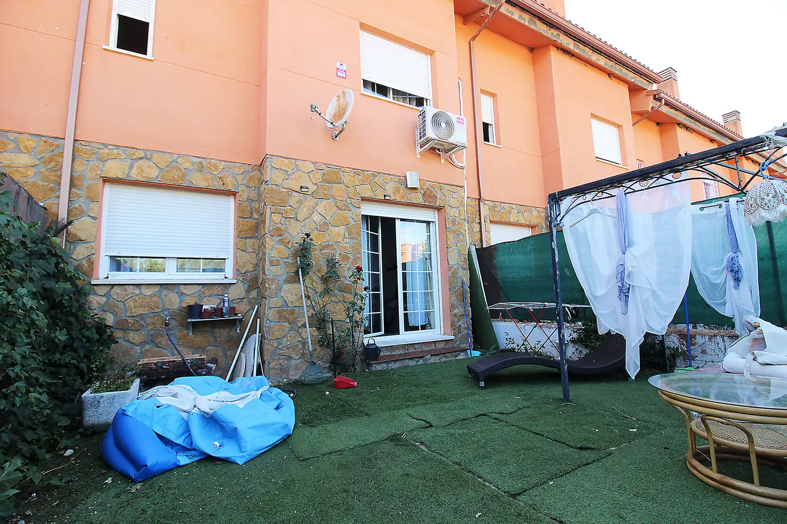 Garden of Houses for sale in Uceda  with Air Conditioner, Heating and Private garden
