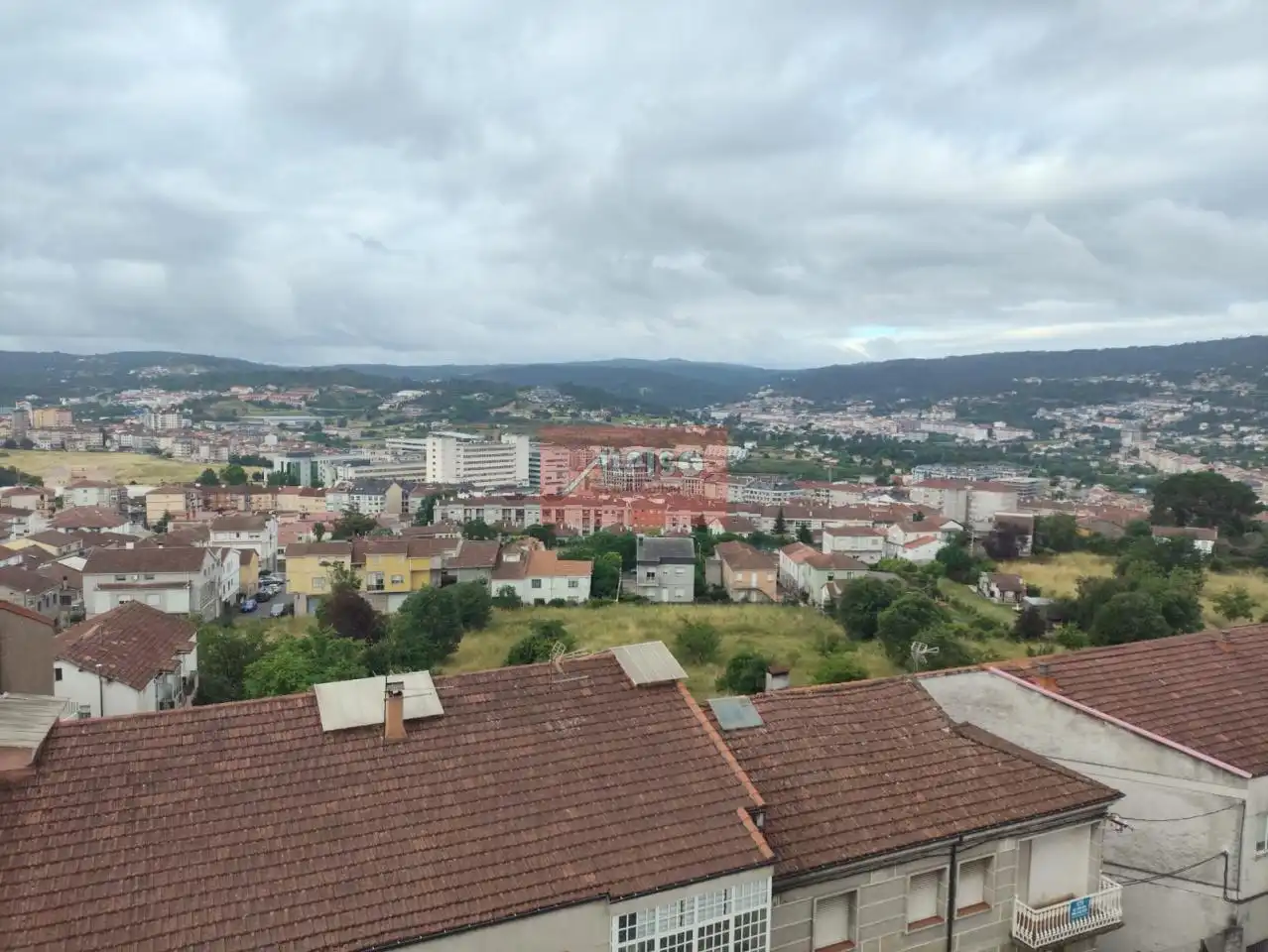 Exterior view of Apartments for rent in Ourense Capital   with Air Conditioner, Heating and Terrace