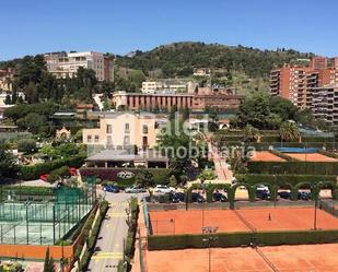 Vista exterior de Planta baixa en venda en  Barcelona Capital amb Calefacció