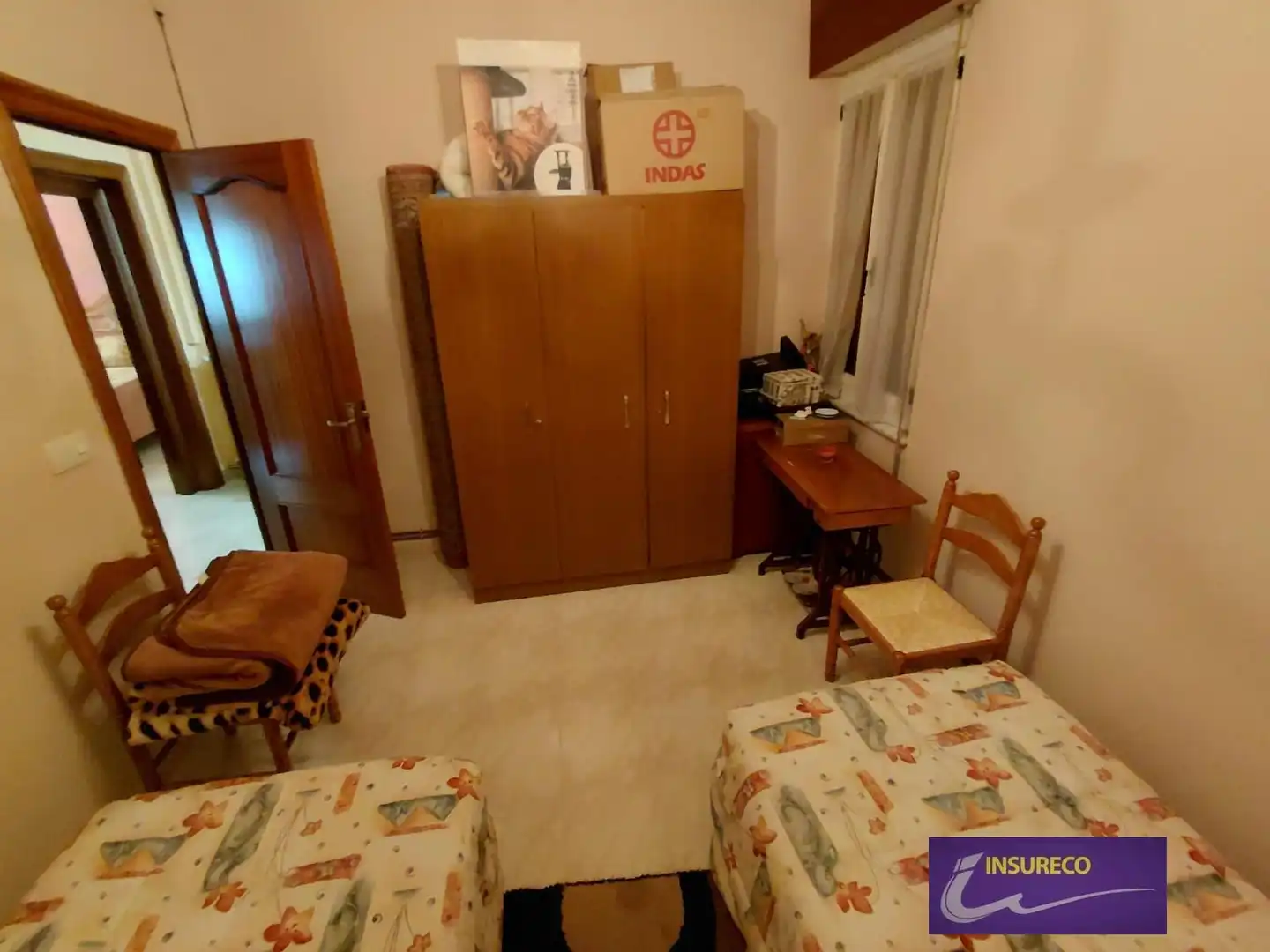 Habitación de Piso en venta en León Capital  con Calefacción, Parquet y Trastero