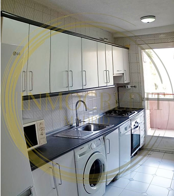 Cuina de Pis en venda en Móstoles amb Aire condicionat, Calefacció i Terrassa