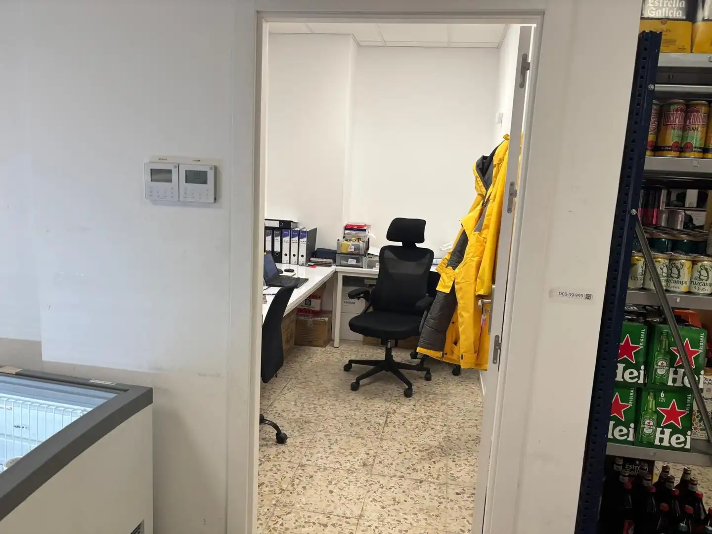Local comercial en venda a Calle José María Moreno Galván, imagen 7