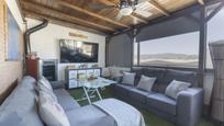 Living room of Attic for sale in Churriana de la Vega  with Heating, Private garden and Terrace