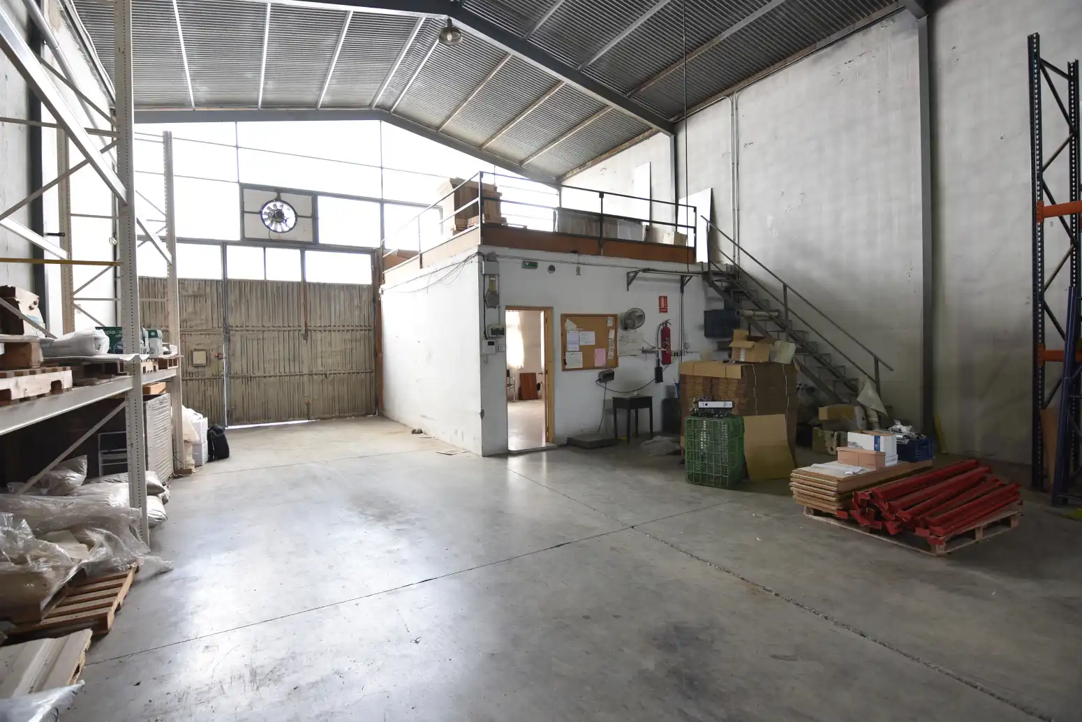 Nave industrial en venta en Aspe - 3 de agosto, 72, Centro