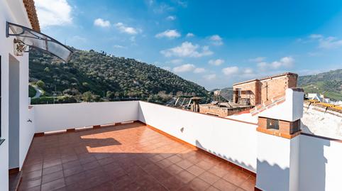 Foto 5 de Casa adosada en venta en Calle Campillos, 8, Sayalonga, Málaga