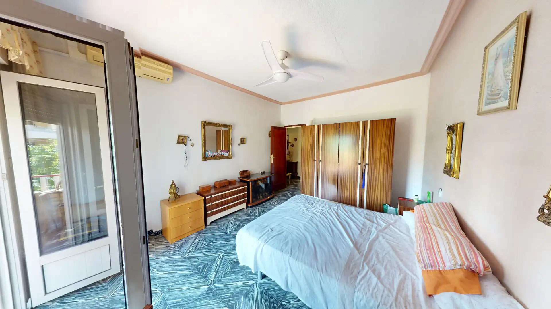 Habitación de Casa o chalet en venta en El Campello con Aire acondicionado, Calefacción y Terraza