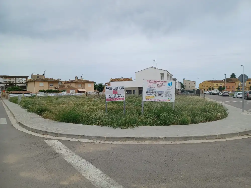 Residencial en venta en Carrer de la Tramuntana, 8, Vila-sacra