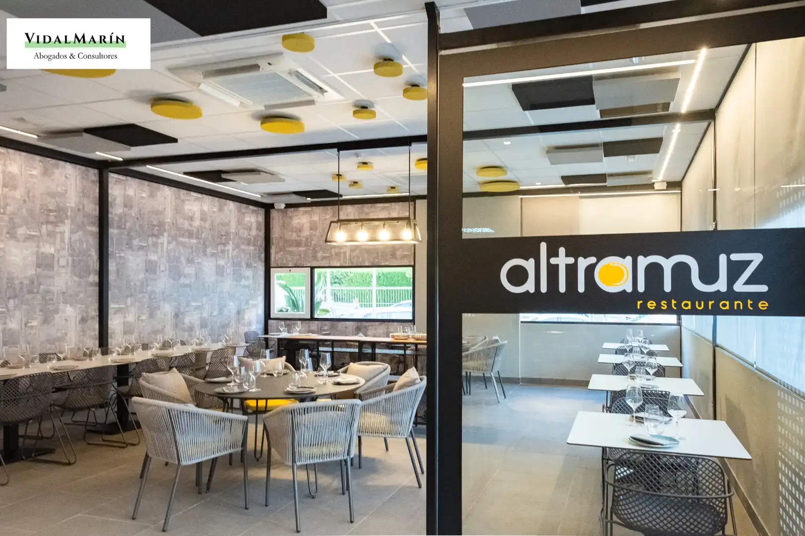 Business premises for transfer in Avenida de Holanda 18, imagen 2