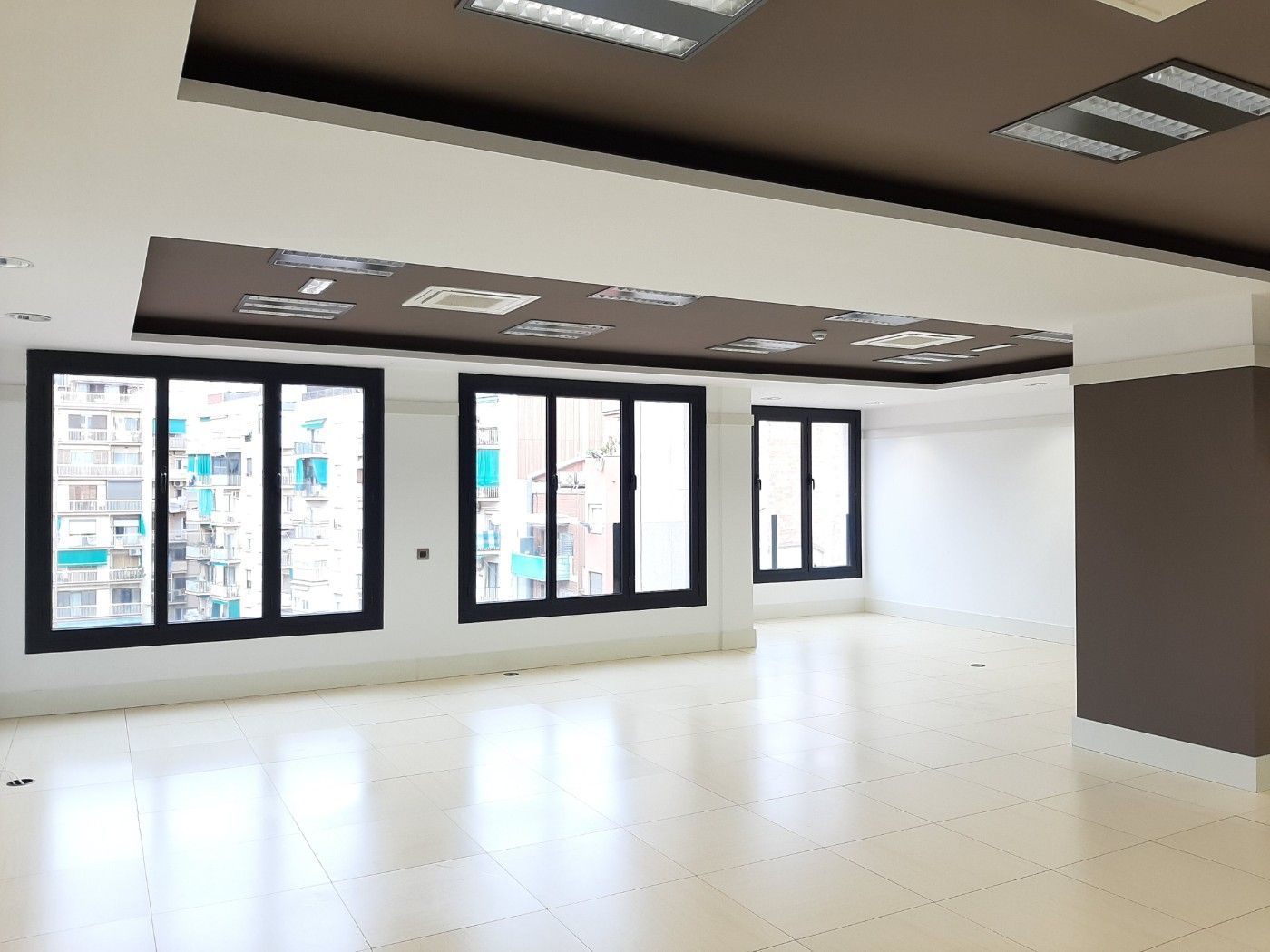 Office to rent in  Barcelona Capital  with Air Conditioner