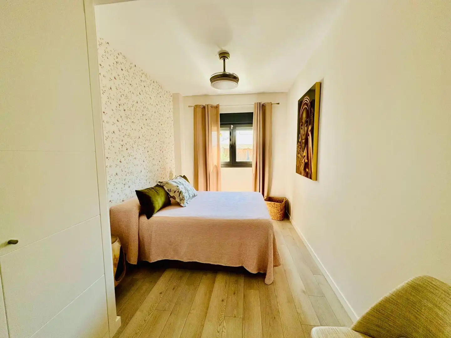 Habitación de Planta baja de alquiler en Vélez-Málaga con Aire acondicionado, Calefacción y Jardín privado