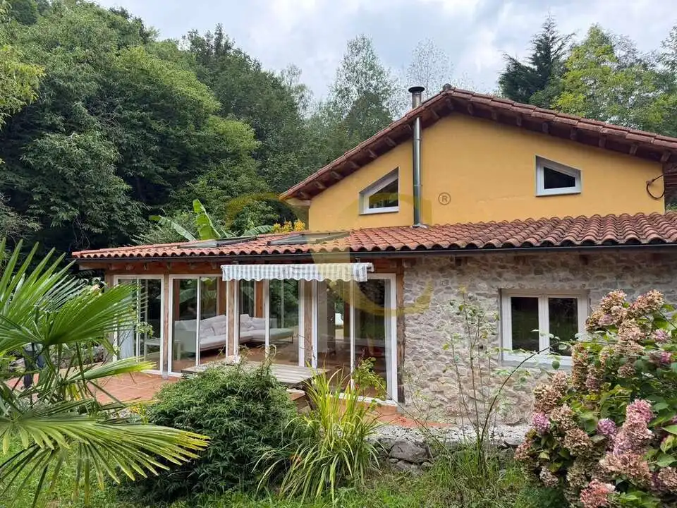 Vista exterior de Casa o chalet en venta en Llanes con Calefacción, Jardín privado y Terraza
