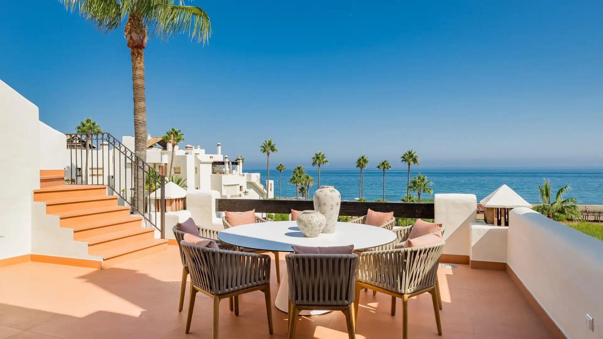 Terraza de Ático en venta en Estepona con Aire acondicionado, Terraza y Trastero