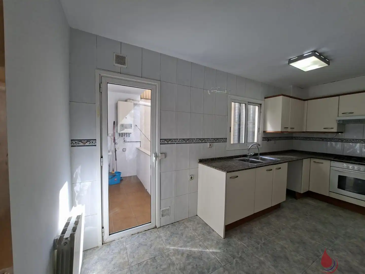 Kitchen of Flat for sale in El Vendrell  with Heating and Terrace