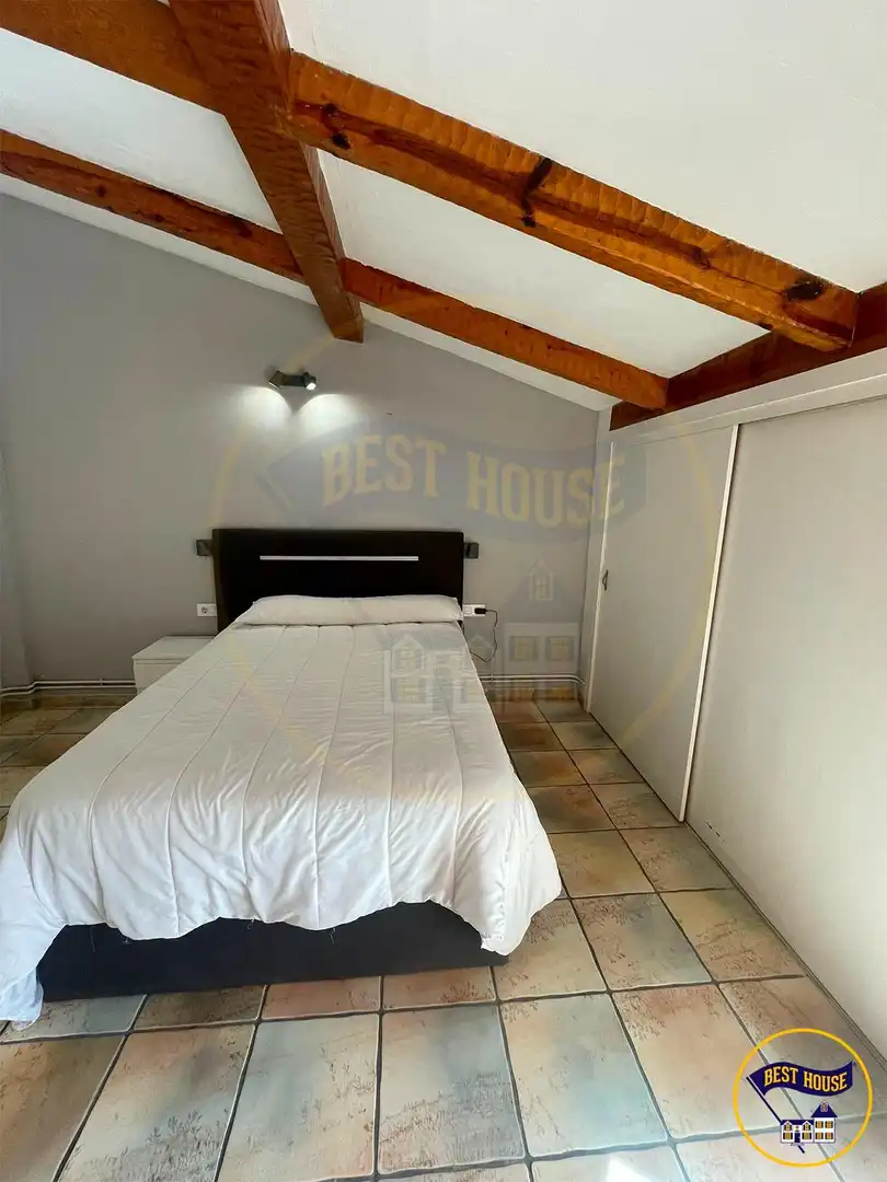 Dormitori de Casa o xalet de lloguer en Cuenca amb Calefacció i Terrassa