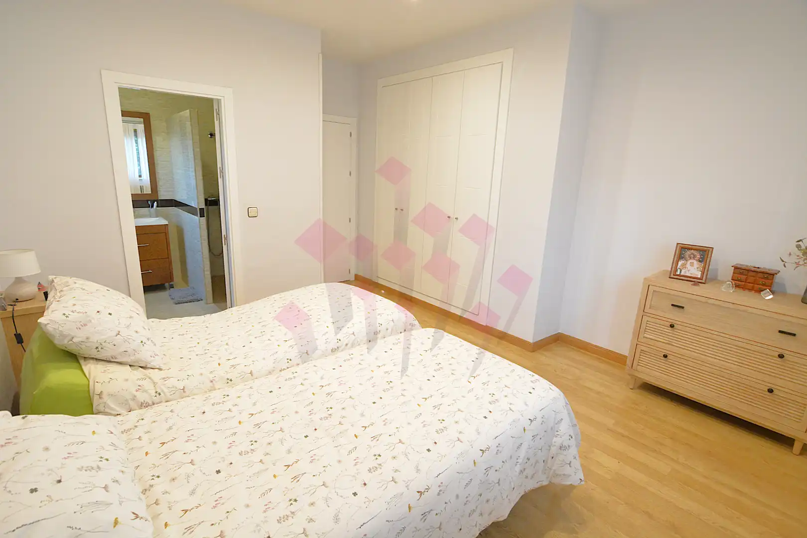 Bedroom of Houses for sale in Picón  with Air Conditioner, Heating and Private garden