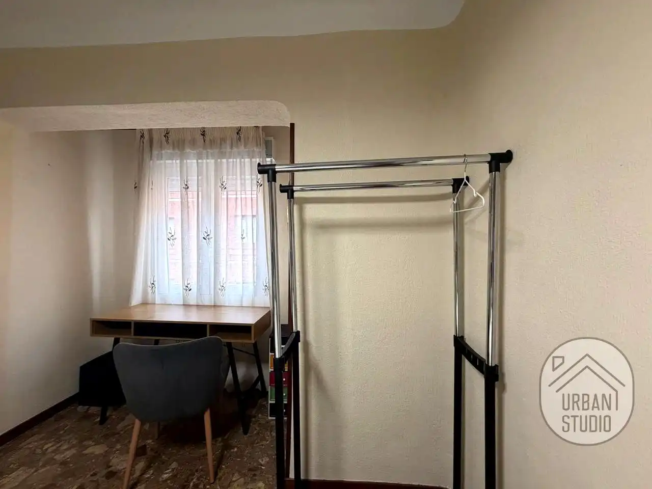 Bedroom of Flat for share in Alicante / Alacant  with Furnished